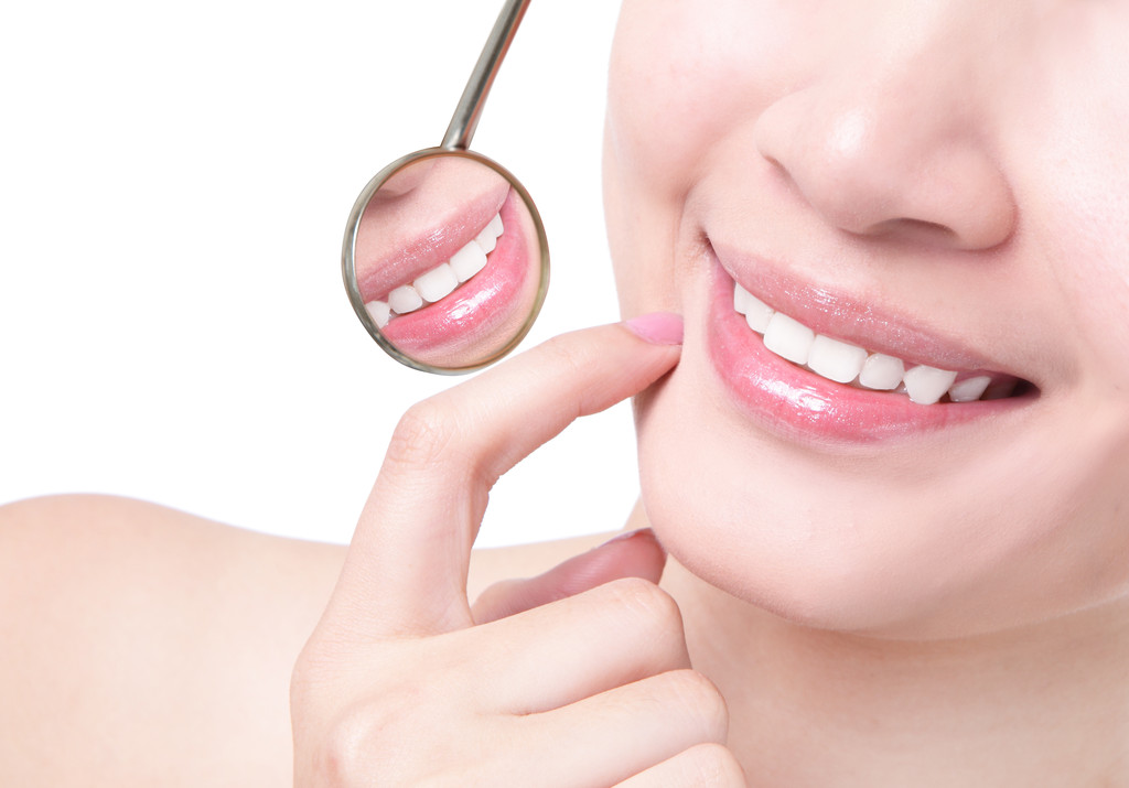 洗牙能讓牙齒變白嗎？牙齒美白哪種方法好？