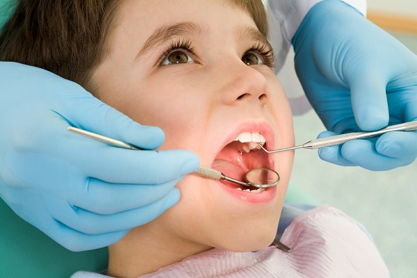 兒童補牙的流程是什麼?深圳兒童補牙邊度好