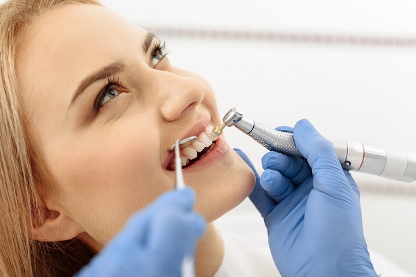 牙結石對牙齒的危害到底有多大?