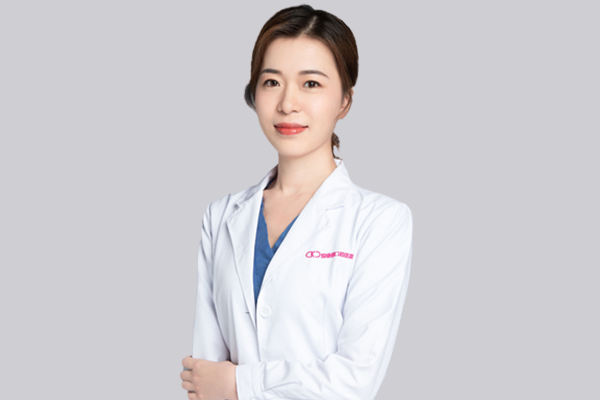 深圳種植牙醫生推薦楊夢