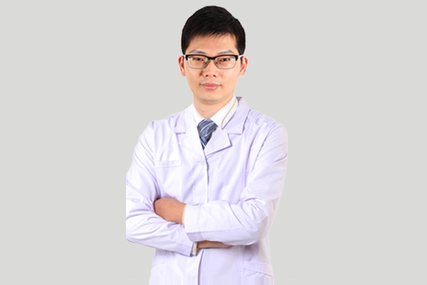 深圳種植牙醫生推薦林勉郁