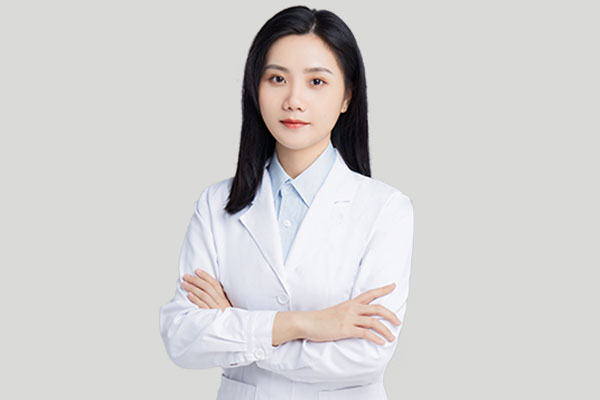 深圳牙齒矯正醫生推薦許歡