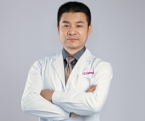 李川院長 深圳種植牙醫生推薦李川院長